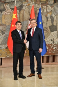 Srbija i Kina: Jačanje ekonomske saradnje i otvaranje kineskog tržišta za srpske proizvode