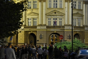 Poslanici iz Niša: „Osnivanje Fakulteta srpskih studija – tipičan upliv politike u obrazovanje“