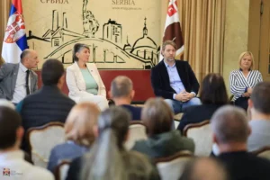 Razmena iskustava: Kragujevački poljoprivrednici u studijskoj poseti Sloveniji, dogovorena buduća saradnja