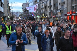 Niš: Protestna šetnja studenata na godišnjicu napada na FDU, traže pravdu i vanredne izbore