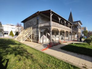 Kragujevac u 2025: Urušena nova ulica, vrtić napušten, nebezbedni nadvožnjaci, Sokolana zatvorena…