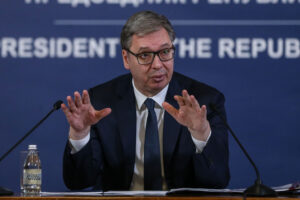 Vučić: Sve ćemo uraditi da naša vojska bude dovoljno snažna, Hrvatska se dramatilčno brzo naoružava