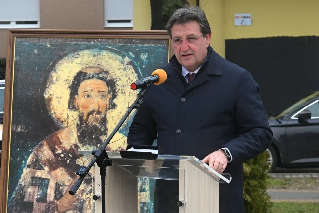 Gašić pozdravio akciju u Konjuhu: Niko ne može da se sakrije iza partijske knjižice