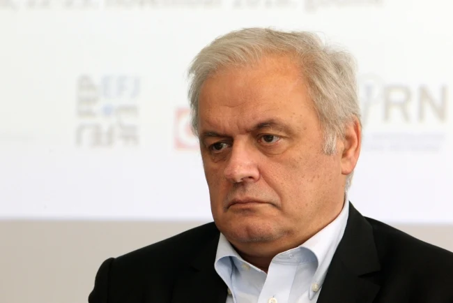 Nije izabran novi generalni direktor RTS, v.d. Dragan Bujošević