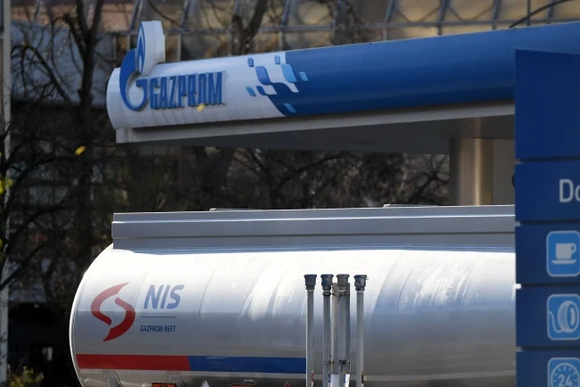 Naftna industrija Srbije u 2025. godini poslovala sa gubitkom od 5,6 milijardi dinara