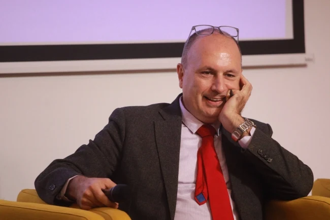 Međak: Evropska komisija bi trebalo da se što pre odredi prema Mrdićevim zakonima