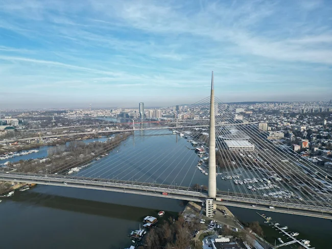 Foto: Anton Lukin on Unsplash