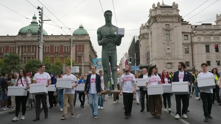 Foto: AP/Darko Vojinovic