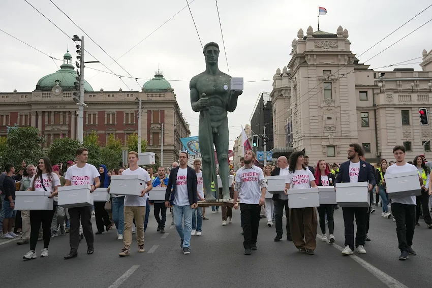 Foto: AP/Darko Vojinovic