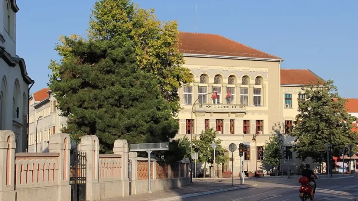 commons.wikimedia.org/BrankaVV